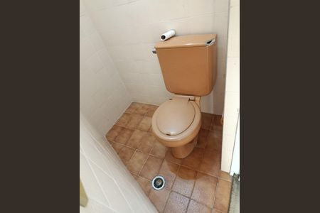 Apartamento para alugar com 120m², 3 quartos e 2 vagas Apartamento para alugar com 120m², 3 quartos e 2 vagasÁrea de Serviço - banheiro