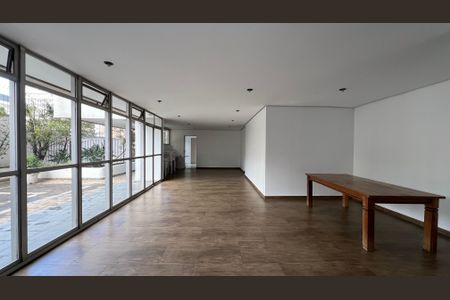 Apartamento para alugar com 120m², 3 quartos e 2 vagas Apartamento para alugar com 120m², 3 quartos e 2 vagasÁrea comum