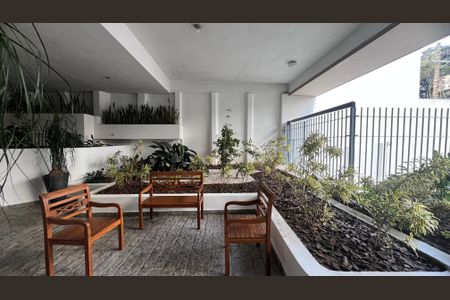 Apartamento para alugar com 120m², 3 quartos e 2 vagas Apartamento para alugar com 120m², 3 quartos e 2 vagasEntrada