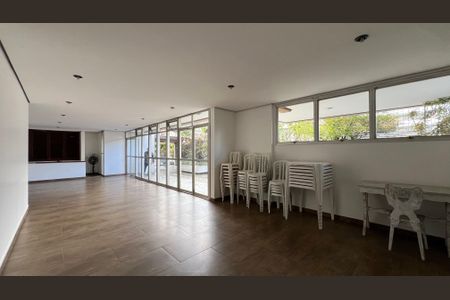 Apartamento para alugar com 120m², 3 quartos e 2 vagas Apartamento para alugar com 120m², 3 quartos e 2 vagasÁrea comum