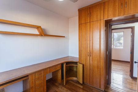 Apartamento para alugar com 80m², 3 quartos e 2 vagas Apartamento para alugar com 80m², 3 quartos e 2 vagasQuarto 2