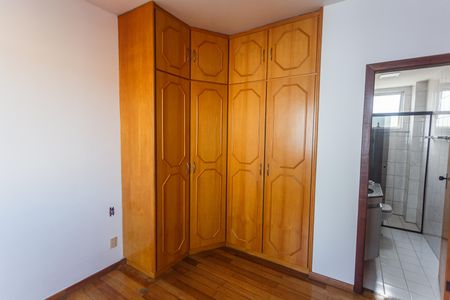 Apartamento para alugar com 80m², 3 quartos e 2 vagas Apartamento para alugar com 80m², 3 quartos e 2 vagasArmário da Suíte