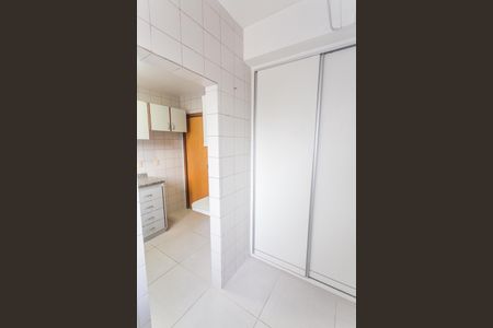 Apartamento para alugar com 80m², 3 quartos e 2 vagas Apartamento para alugar com 80m², 3 quartos e 2 vagasÁrea de Serviço