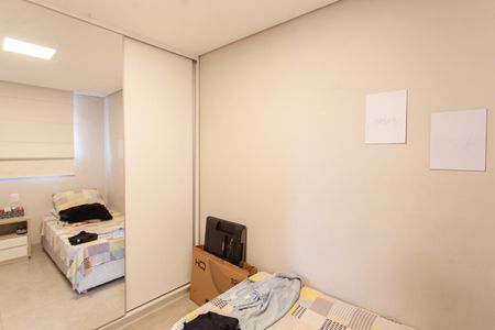 Apartamento à venda com 47m², 2 quartos e 2 vagasQuarto 2