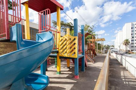 Apartamento à venda com 47m², 2 quartos e 2 vagasÁrea comum - Playground
