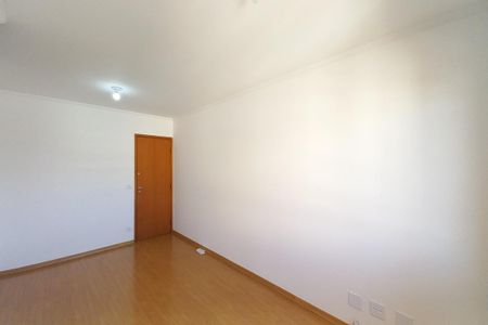 Apartamento à venda com 57m², 2 quartos e 1 vaga Apartamento à venda com 57m², 2 quartos e 1 vagaSala