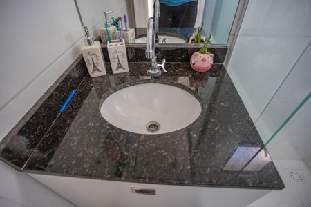 Apartamento à venda com 56m², 2 quartos e 1 vagaBanheiro