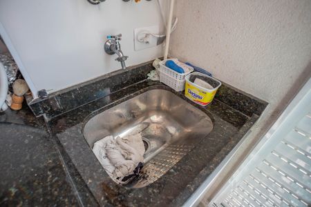 Apartamento à venda com 56m², 2 quartos e 1 vagaÁrea de serviço