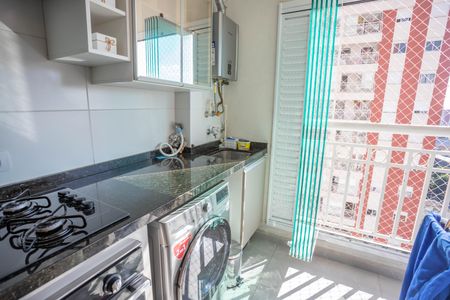 Apartamento à venda com 56m², 2 quartos e 1 vagaÁrea de serviço