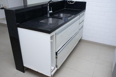 Apartamento para alugar com 50m², 2 quartos e 1 vaga Apartamento para alugar com 50m², 2 quartos e 1 vagaCozinha