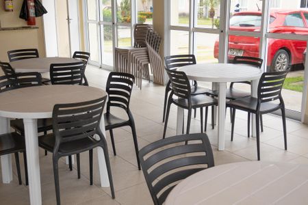 Apartamento para alugar com 50m², 2 quartos e 1 vaga Apartamento para alugar com 50m², 2 quartos e 1 vagaÁrea comum - Salão de festas