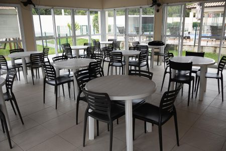 Apartamento para alugar com 50m², 2 quartos e 1 vaga Apartamento para alugar com 50m², 2 quartos e 1 vagaÁrea comum - Salão de festas
