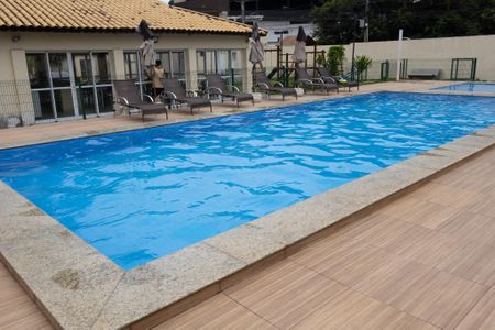 Apartamento para alugar com 50m², 2 quartos e 1 vaga Apartamento para alugar com 50m², 2 quartos e 1 vagaÁrea comum - Piscina