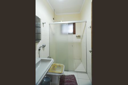 Casa à venda com 460m², 4 quartos e 3 vagasCasa 2 - Banheiro social