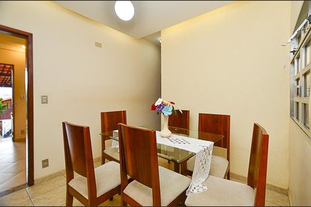 Casa à venda com 460m², 4 quartos e 3 vagasCasa 1 - Sala de Jantar