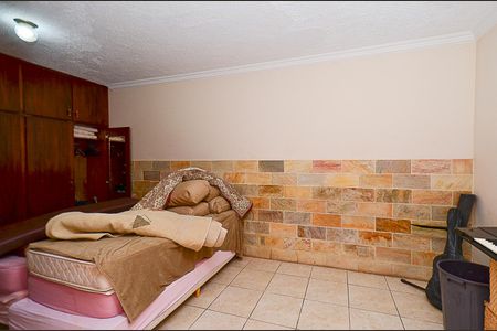 Casa à venda com 460m², 4 quartos e 3 vagasCasa 1 - Quarto 1 