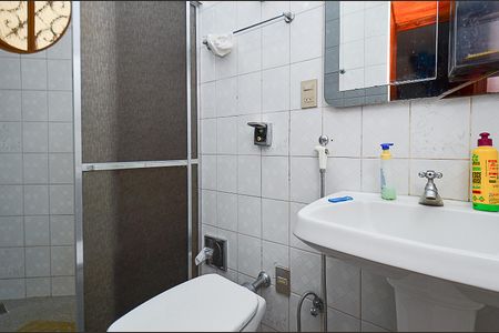 Casa à venda com 460m², 4 quartos e 3 vagasCasa 1 - Banheiro Suíte