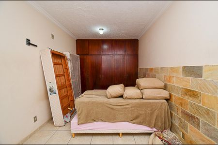Casa à venda com 460m², 4 quartos e 3 vagasCasa 1 - Quarto 1 