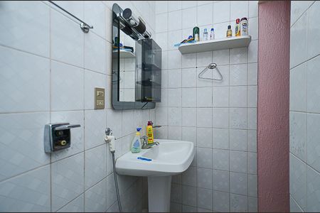 Casa à venda com 460m², 4 quartos e 3 vagasCasa 1 - Banheiro Suíte