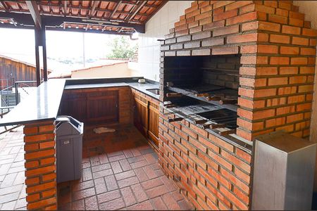 Casa à venda com 460m², 4 quartos e 3 vagasÁrea externa