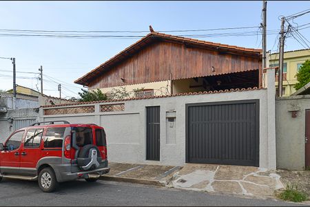 Casa à venda com 460m², 4 quartos e 3 vagasFachada