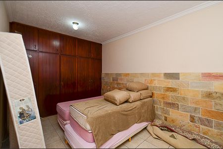 Casa à venda com 460m², 4 quartos e 3 vagasCasa 1 - Quarto 1 