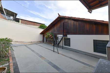 Casa à venda com 460m², 4 quartos e 3 vagasÁrea externa