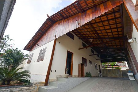 Casa à venda com 460m², 4 quartos e 3 vagasGaragem