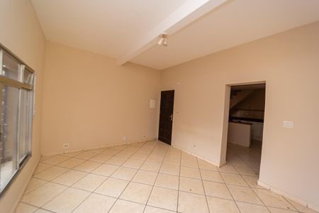 Casa para alugar com 110m², 2 quartos e 1 vagaSala
