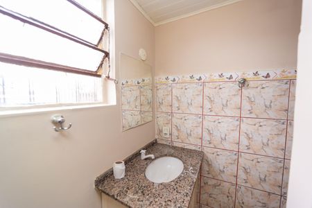 Casa para alugar com 110m², 2 quartos e 1 vagaBanheiro 1