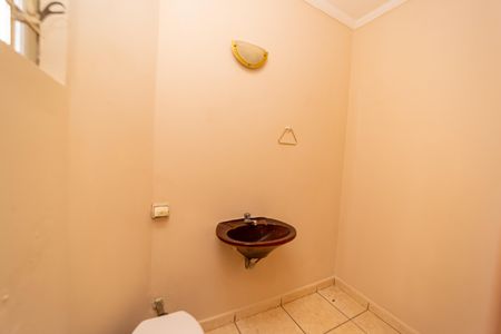 Casa para alugar com 110m², 2 quartos e 1 vagaLavabo