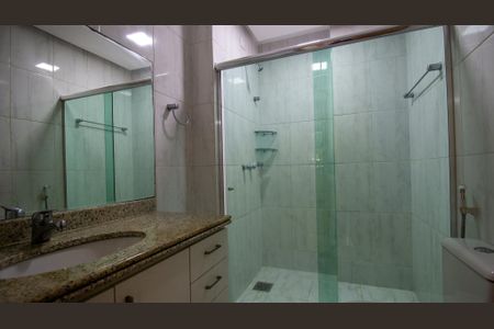 Apartamento à venda com 120m², 3 quartos e 2 vagasBanheiro Social