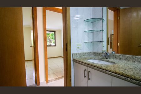 Apartamento à venda com 120m², 3 quartos e 2 vagasBanheiro Social