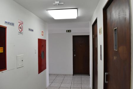 Studio para alugar com 28m², 1 quarto e sem vaga Studio para alugar com 28m², 1 quarto e sem vagaÁrea comum - Elevador