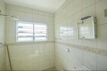 Casa à venda com 250m², 5 quartos e 2 vagas Casa à venda com 250m², 5 quartos e 2 vagasBanheiro 1