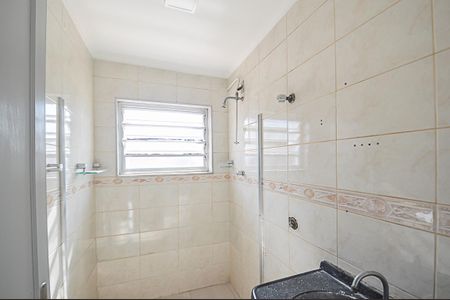 Casa à venda com 250m², 5 quartos e 2 vagas Casa à venda com 250m², 5 quartos e 2 vagasBanheiro 2