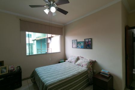 Casa à venda com 167m², 4 quartos e 3 vagasSuíte