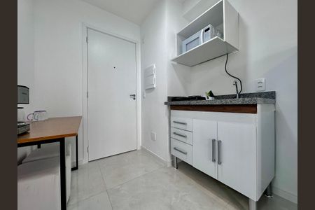 Studio para alugar com 22m², 0 quarto e sem vaga Studio para alugar com 22m², 0 quarto e sem vagaCozinha