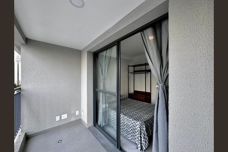 Studio para alugar com 22m², 0 quarto e sem vaga Studio para alugar com 22m², 0 quarto e sem vagaSacada