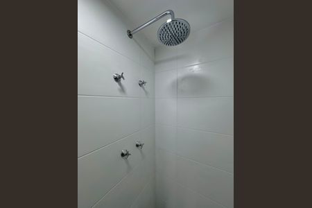 Studio para alugar com 22m², 0 quarto e sem vaga Studio para alugar com 22m², 0 quarto e sem vagaBanheiro