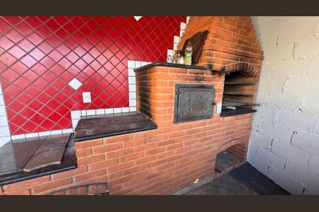 Casa à venda com 270m², 3 quartos e 4 vagasÁrea comum