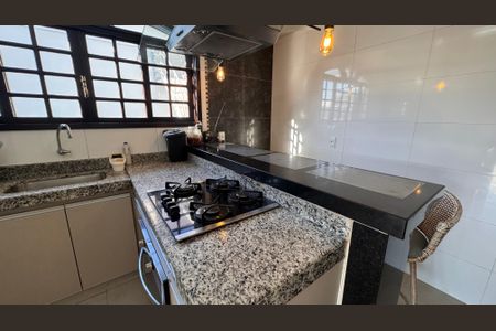 Casa à venda com 270m², 3 quartos e 4 vagasCozinha