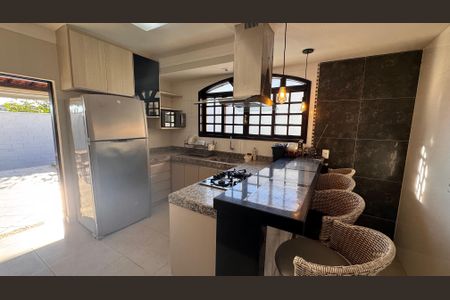 Casa à venda com 270m², 3 quartos e 4 vagasCozinha