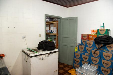 Casa à venda com 480m², 4 quartos e 3 vagas Casa à venda com 480m², 4 quartos e 3 vagasCozinha