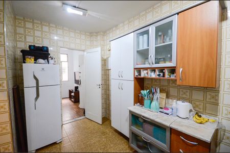 Apartamento para alugar com 66m², 2 quartos e 1 vaga Apartamento para alugar com 66m², 2 quartos e 1 vagaCozinha