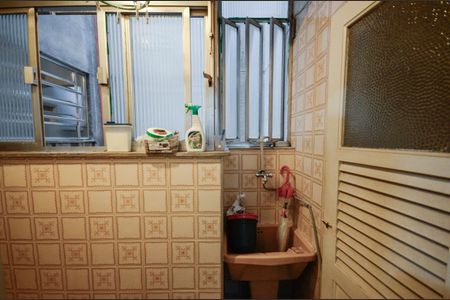 Apartamento para alugar com 66m², 2 quartos e 1 vaga Apartamento para alugar com 66m², 2 quartos e 1 vagaÁrea de Serviço