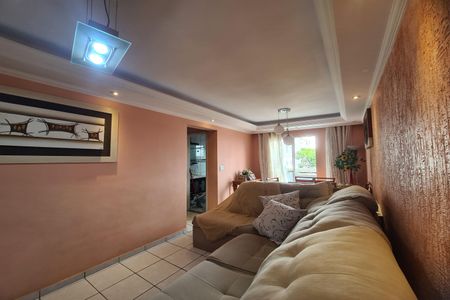 Apartamento à venda com 62m², 2 quartos e 1 vagaSala