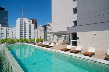 Studio para alugar com 40m², 1 quarto e 1 vagaÁrea comum - Piscina