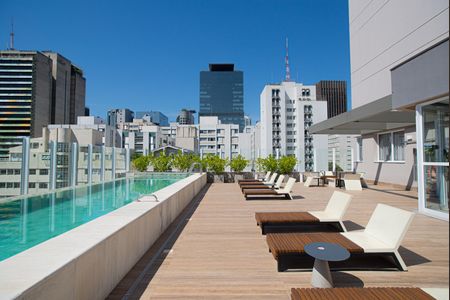 Studio para alugar com 40m², 1 quarto e 1 vagaÁrea comum - Piscina