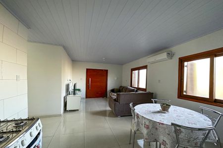 Casa para alugar com 90m², 2 quartos e 1 vagaCozinha